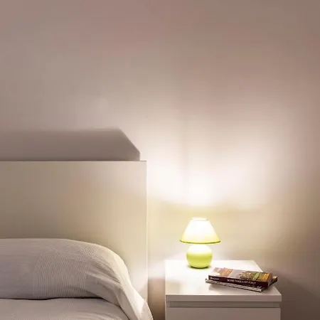 Via Valverde 4 * Verona